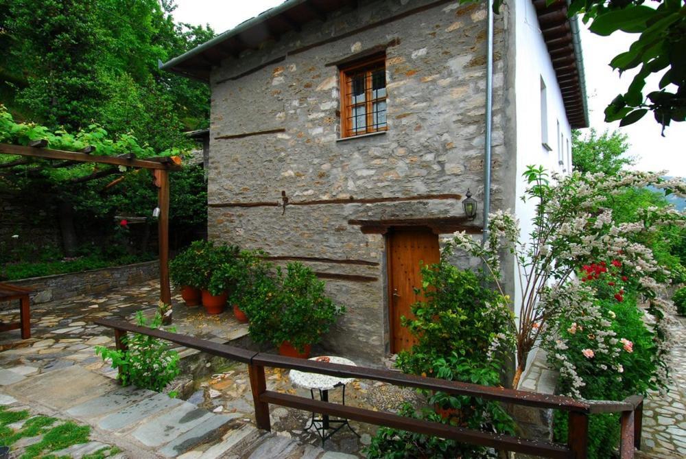 Archontiko Iatridis Hotel Mouresi Luaran gambar