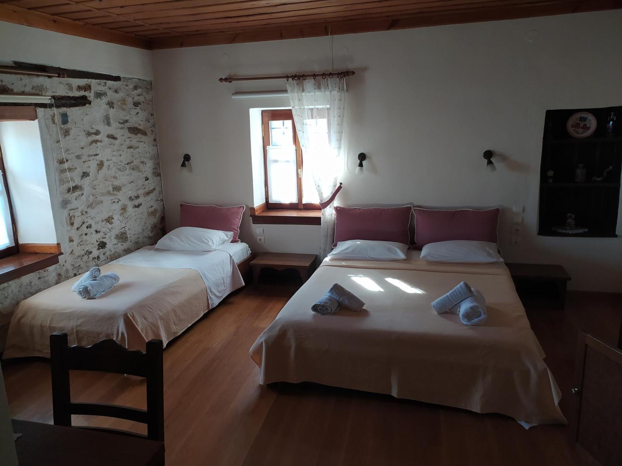 Archontiko Iatridis Hotel Mouresi Luaran gambar