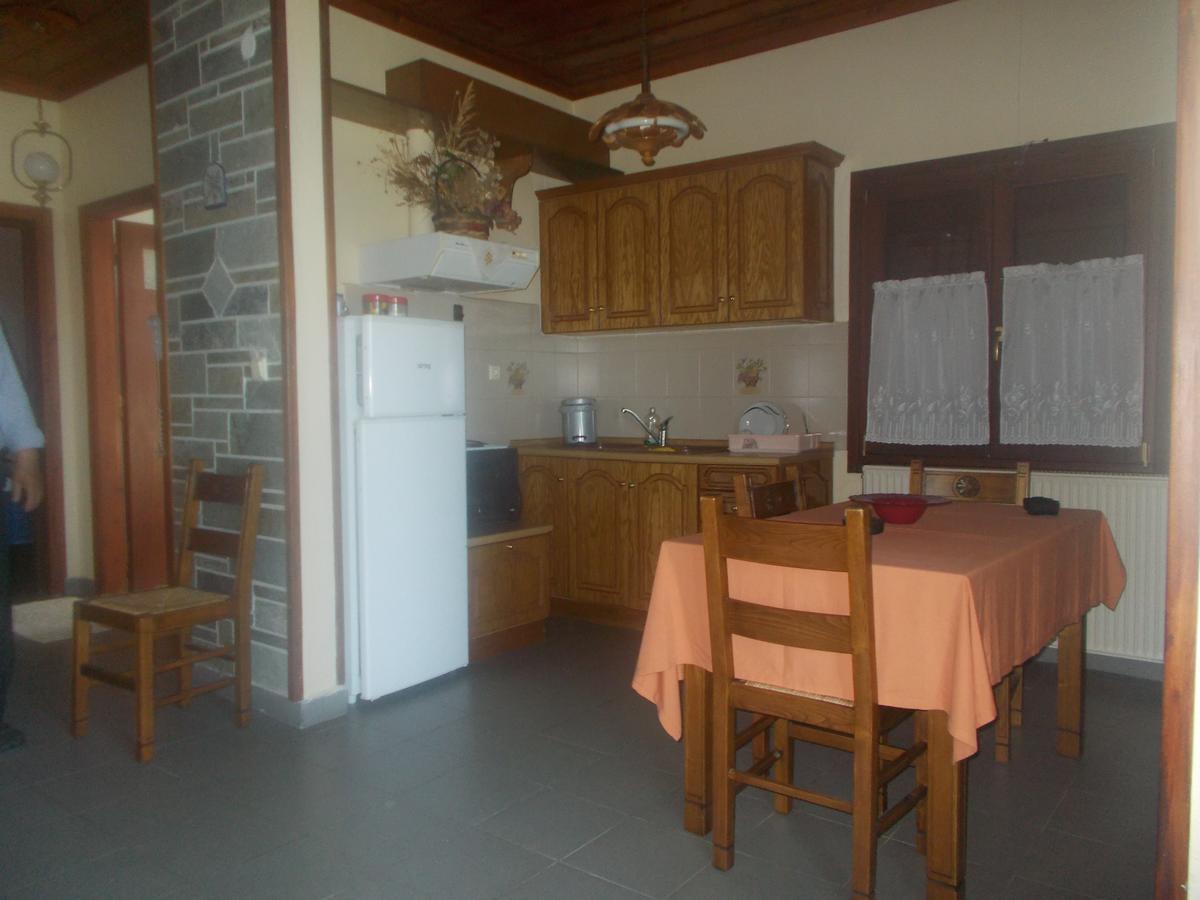 Archontiko Iatridis Hotel Mouresi Luaran gambar